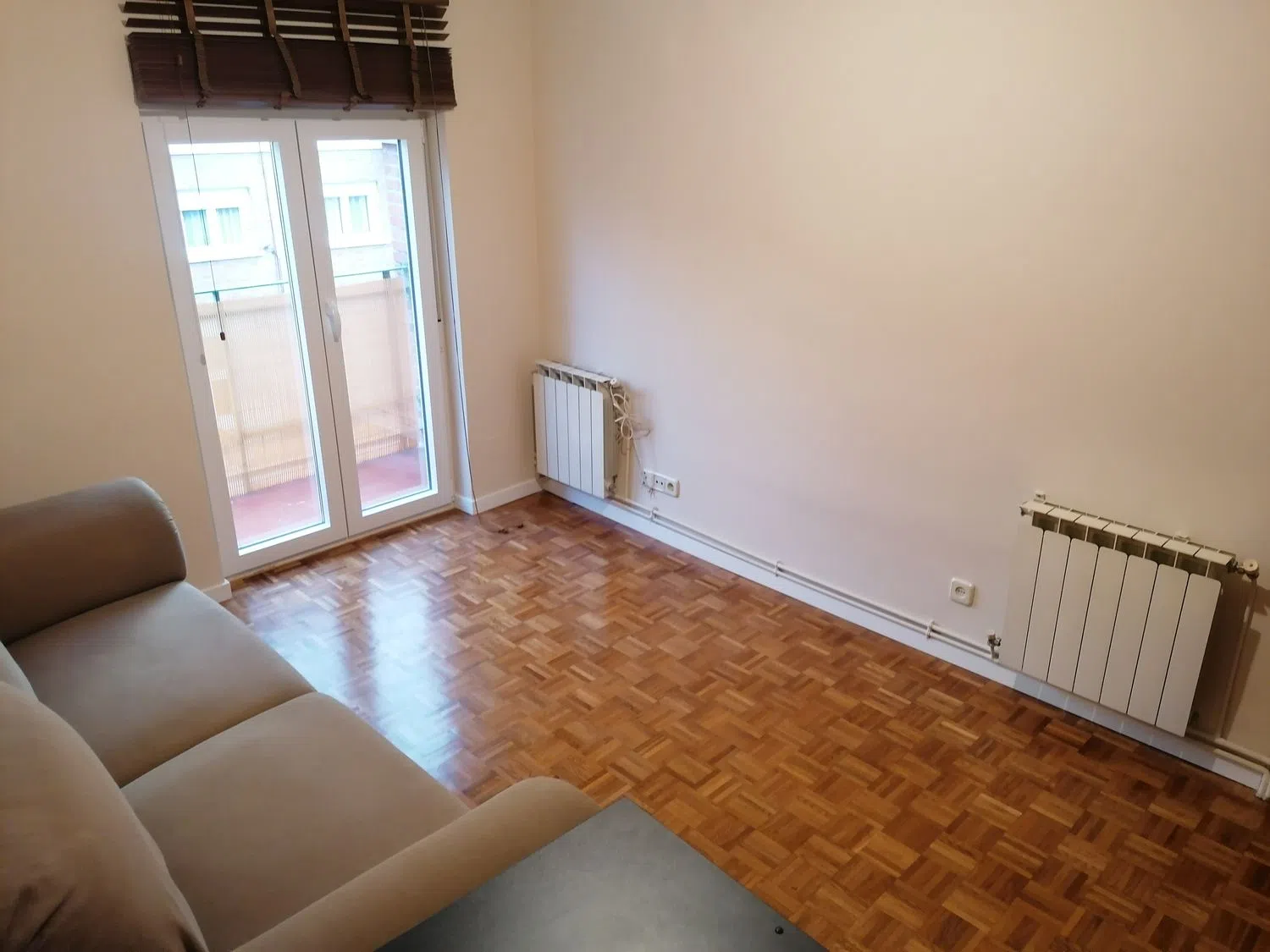 Piso en calle de Hermenegildo Bielsa, 13 - Foto 3