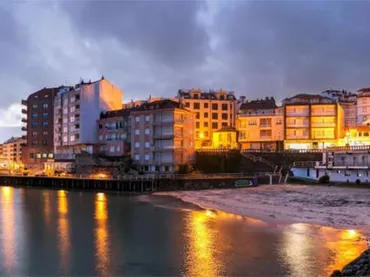 Piso en Sanxenxo - Foto 3