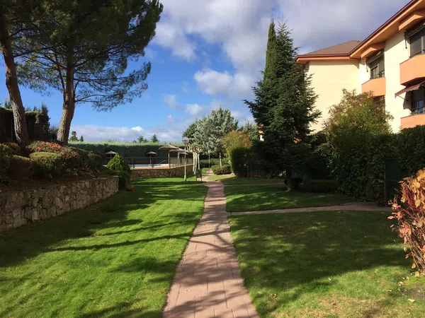 Piso en avenida de Mallorca, 16