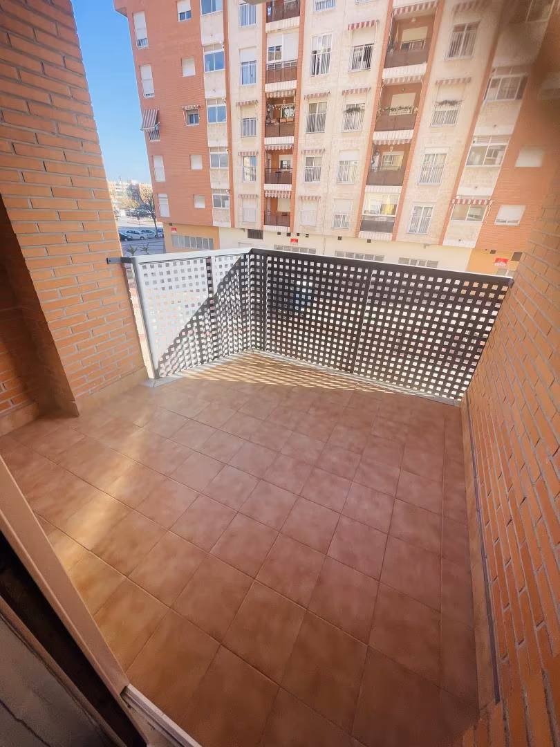 Piso en  Ronda Sur 22 - Foto 10