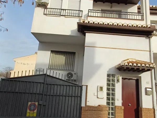 Chalet adosado en Mezquita, 45