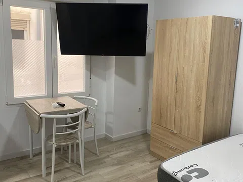 Estudio en calle Capitán Dema, 30