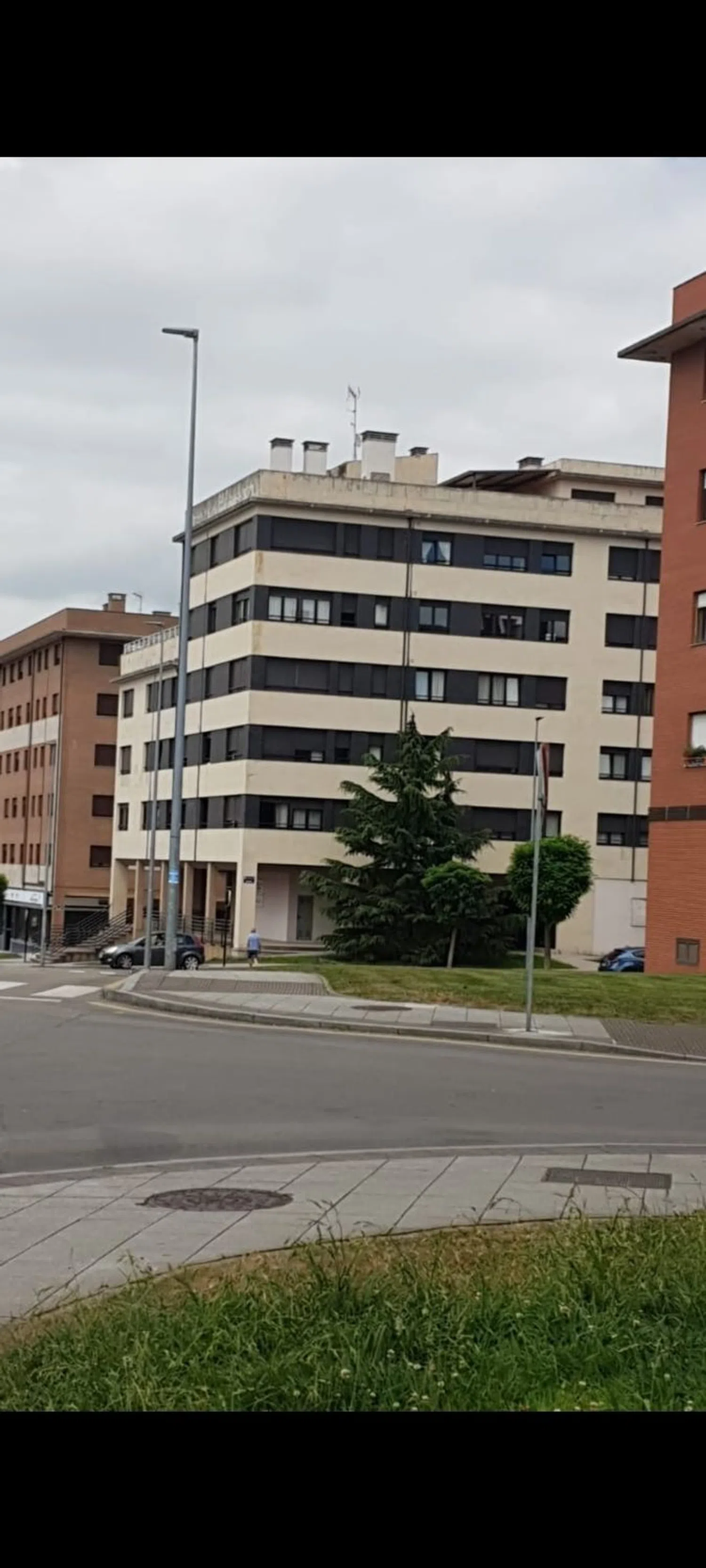Piso en Juan Hevia, 1 - Foto 1