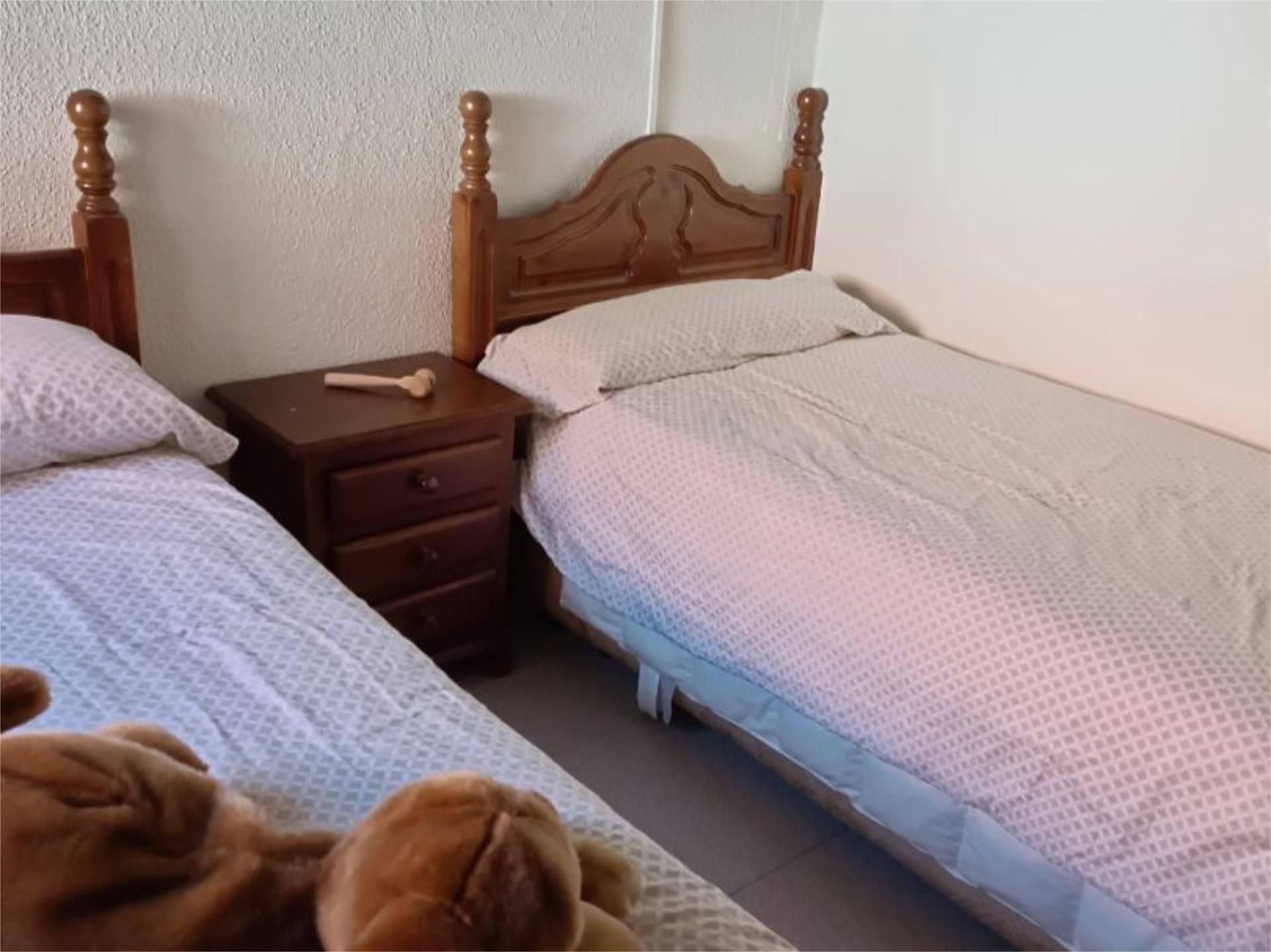 Piso en  Calle Pintor Pedro Bueno 9 - Foto 13