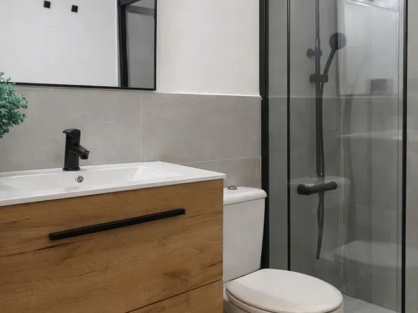 Estudio en avenida de la República Argentina, 8 - Foto 2