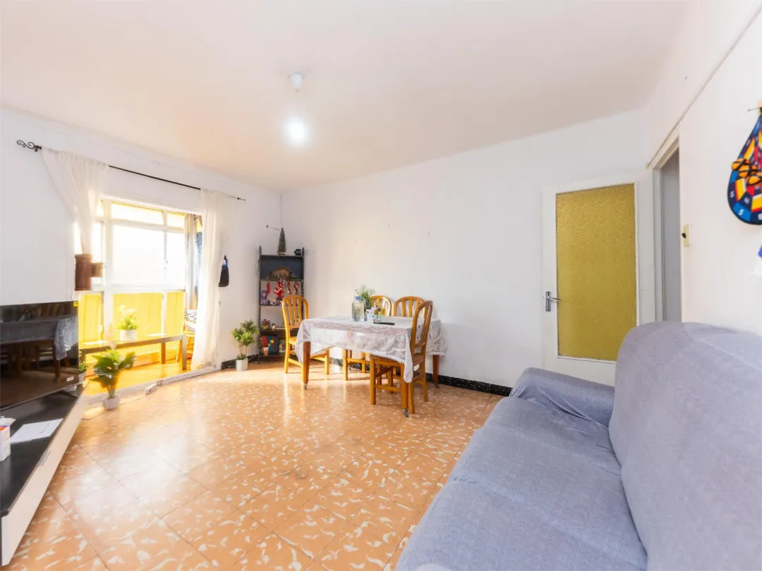 Piso en  Carrer de Pere Masallach 6 - Foto 14