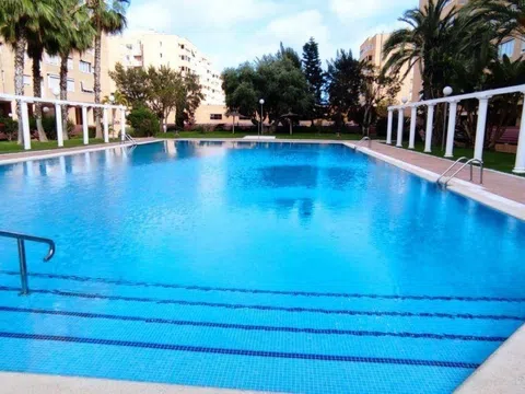 Piso en calle Ecuador, 24