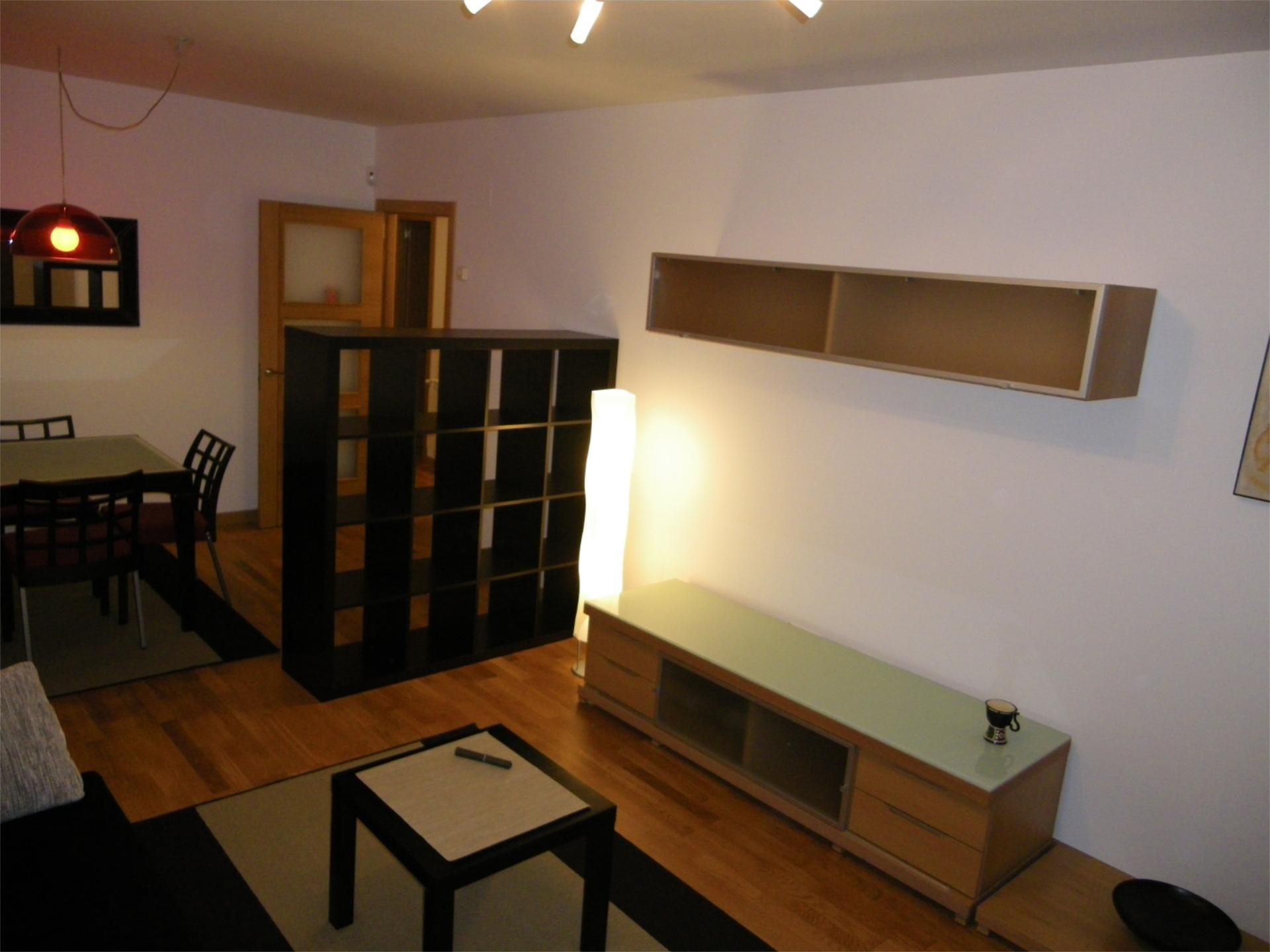 Piso en  Calle Rosalía de Castro 25 - Foto 2