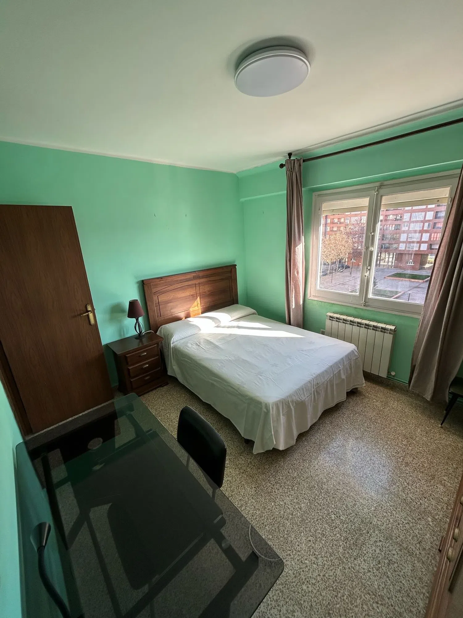 Piso en avenida de Cesáreo Alierta, 105 - Foto 2