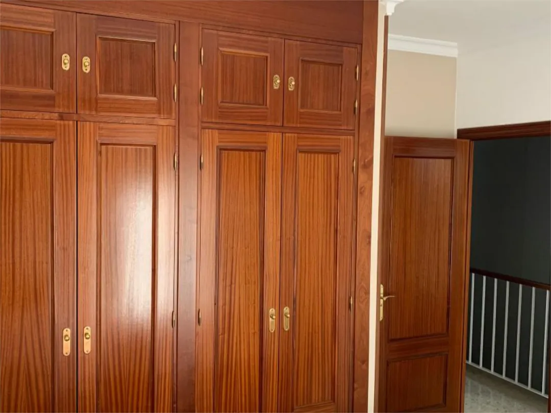 Casa adosada en  Calle de la Hijuela 19 - Foto 28