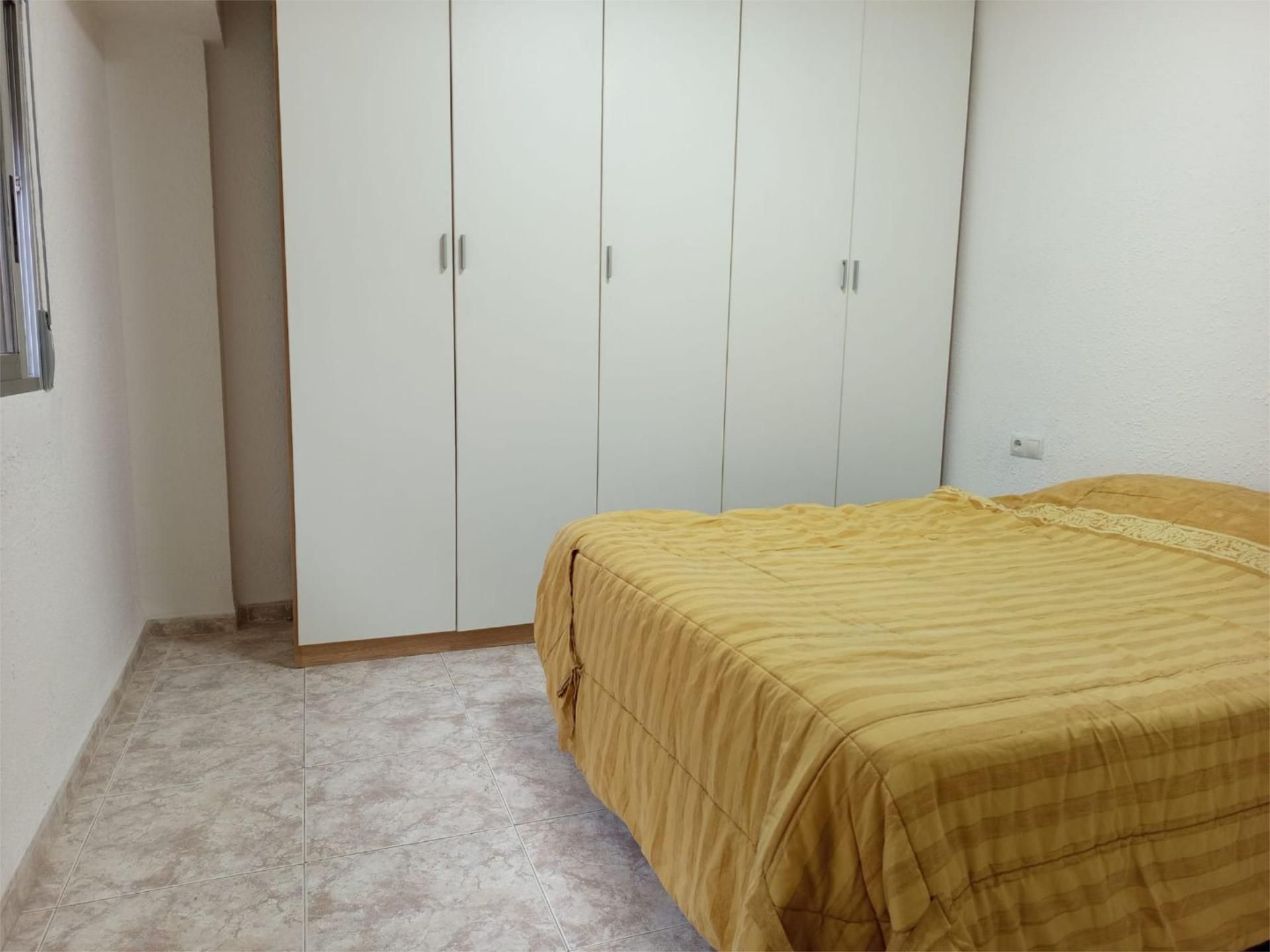 Piso en  Carrer del Poeta Mas i Ros 6 - Foto 2