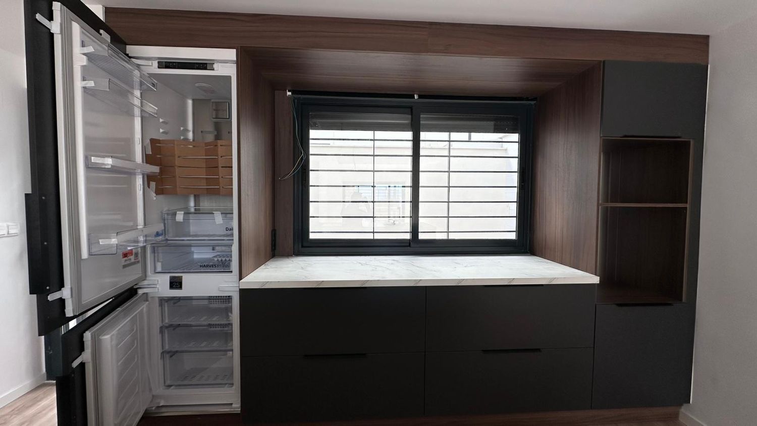 Chalet adosado en calle Isla de Corcega, 1 - Foto 2