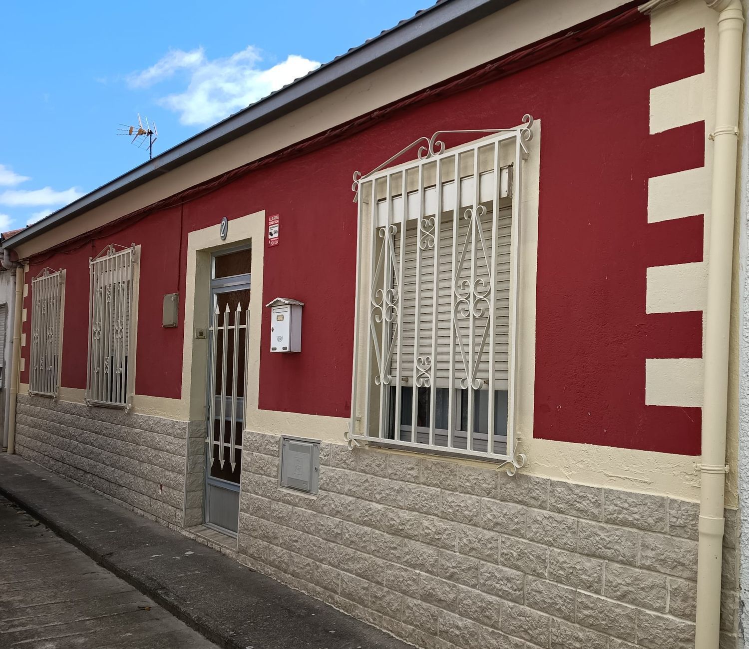 Chalet adosado en Calle el Carmen, 15 - Foto 2