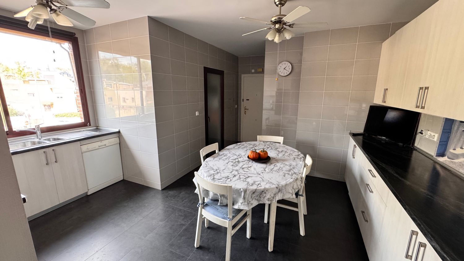 Piso en avenida de los Madroños, 15 - Foto 8