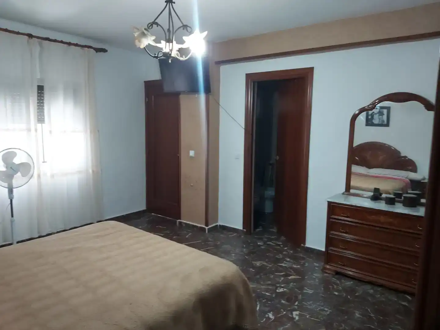 Casa adosada en  Avenida Juan Carlos I 29 - Foto 6