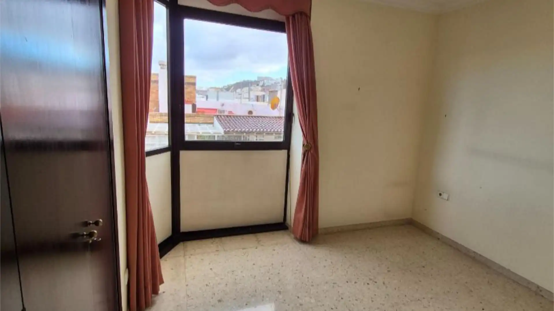 Piso en  Calle Ángel Guimerá 106 - Foto 11