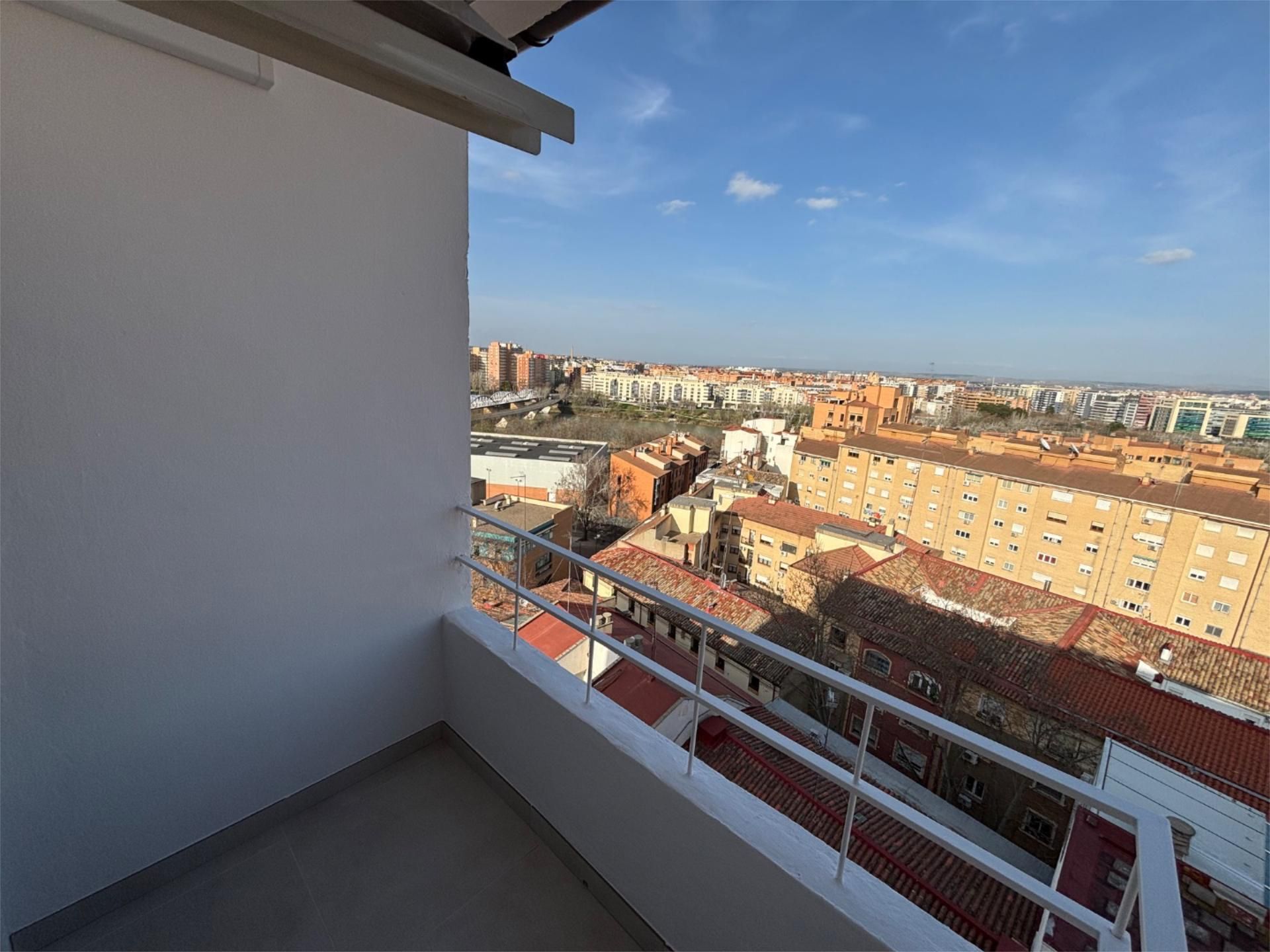 Piso en  Calle de Alonso V 17 - Foto 15