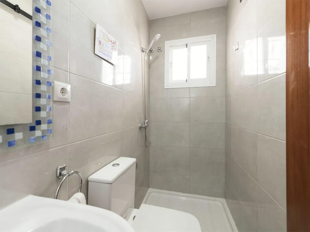 Casa adosada en  Calle Picadero 20 - Foto 10