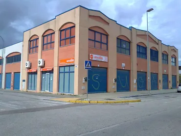 Local comercial en  Avenida José Laguillo 3 - Foto 1