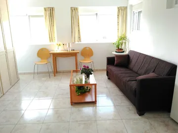 Piso en  Calle Ronda Carlota 35