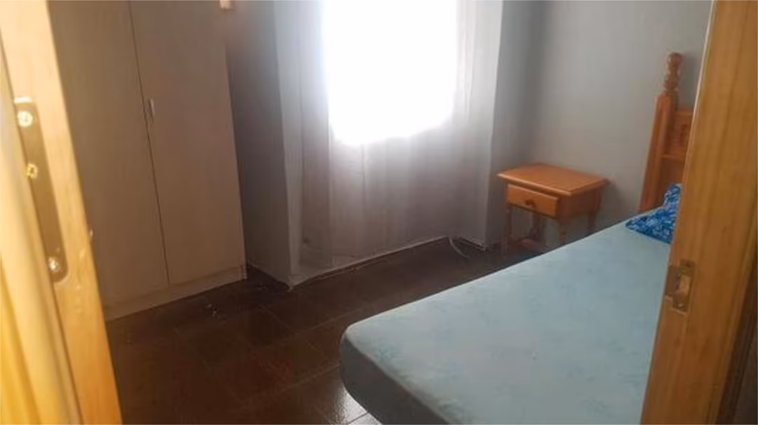 Piso en Ciudad Jardín - Foto 6
