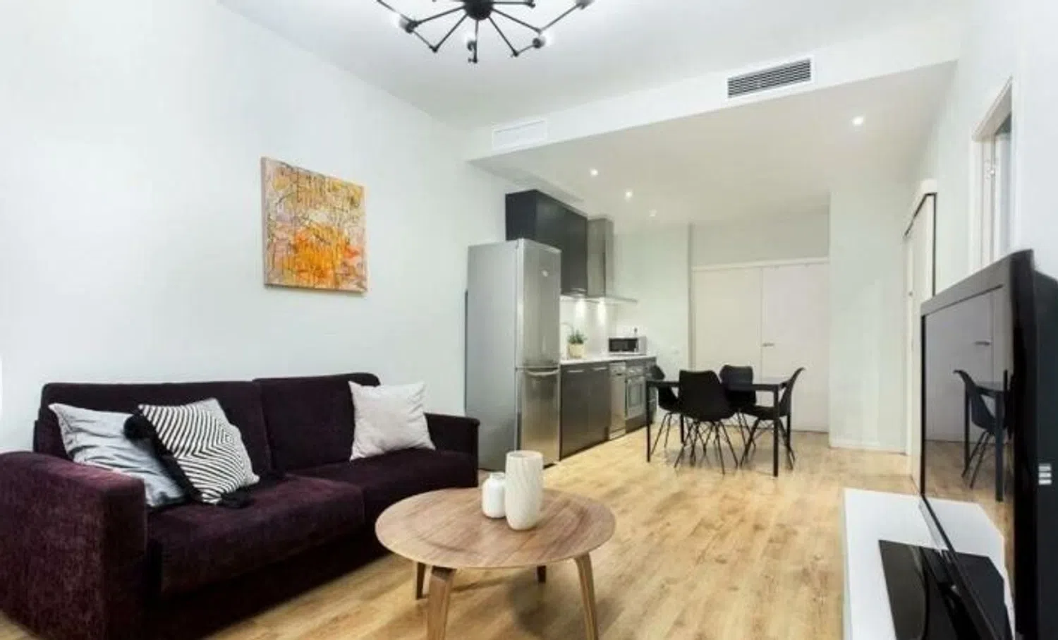 Piso en calle de la Junta de Comerç, 23 - Foto 3