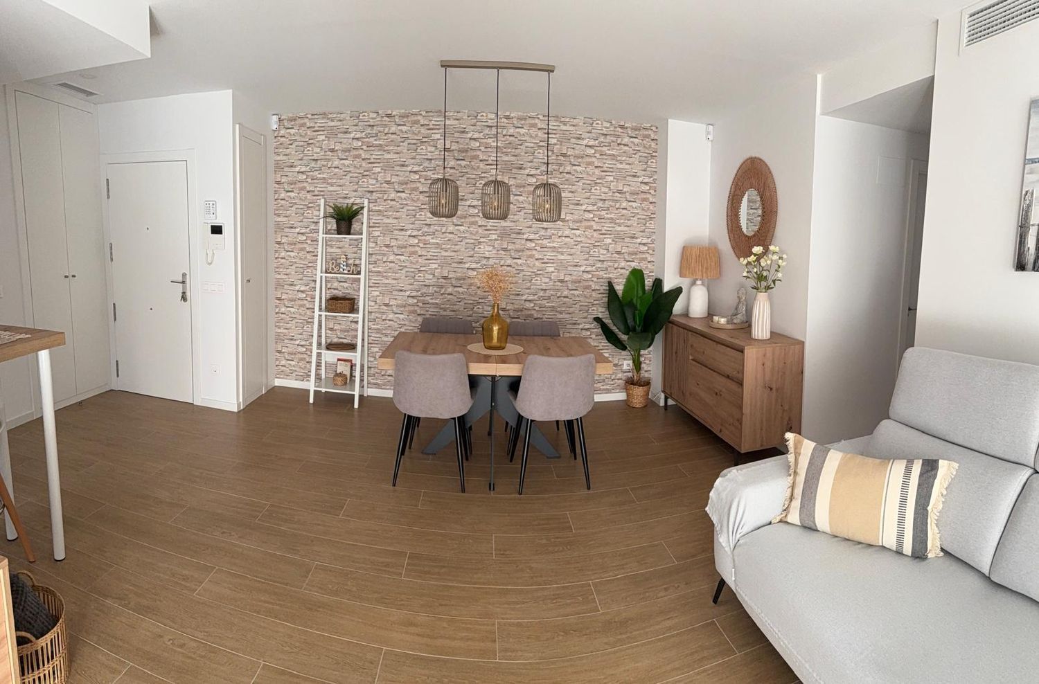 Piso en Nou Nazaret - Frank Espinós - Foto 1