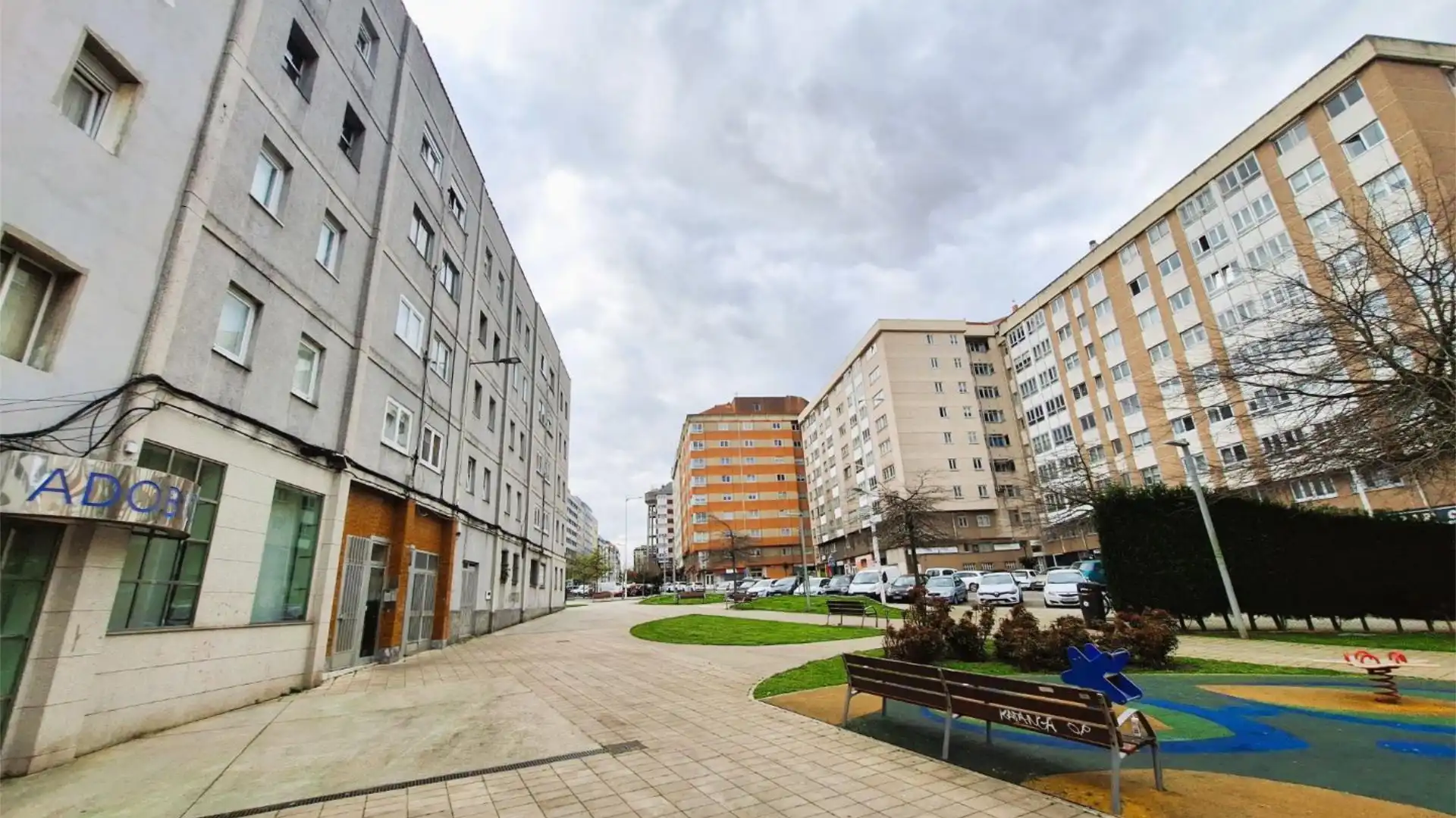 Piso en  Calle Monasterio de Cines 2 - Foto 3