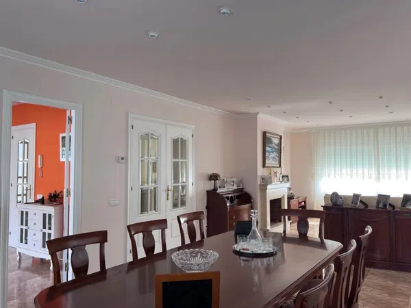 Chalet adosado en Barrio Campo de las Naciones-Corralejos - Foto 3