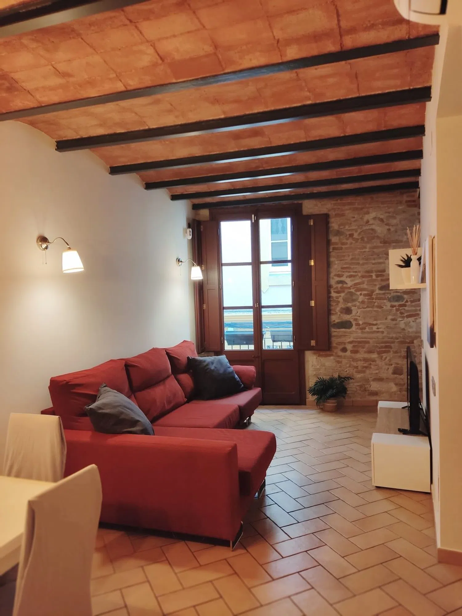 Chalet adosado en calle Sant Cristòfol, 16 - Foto 1