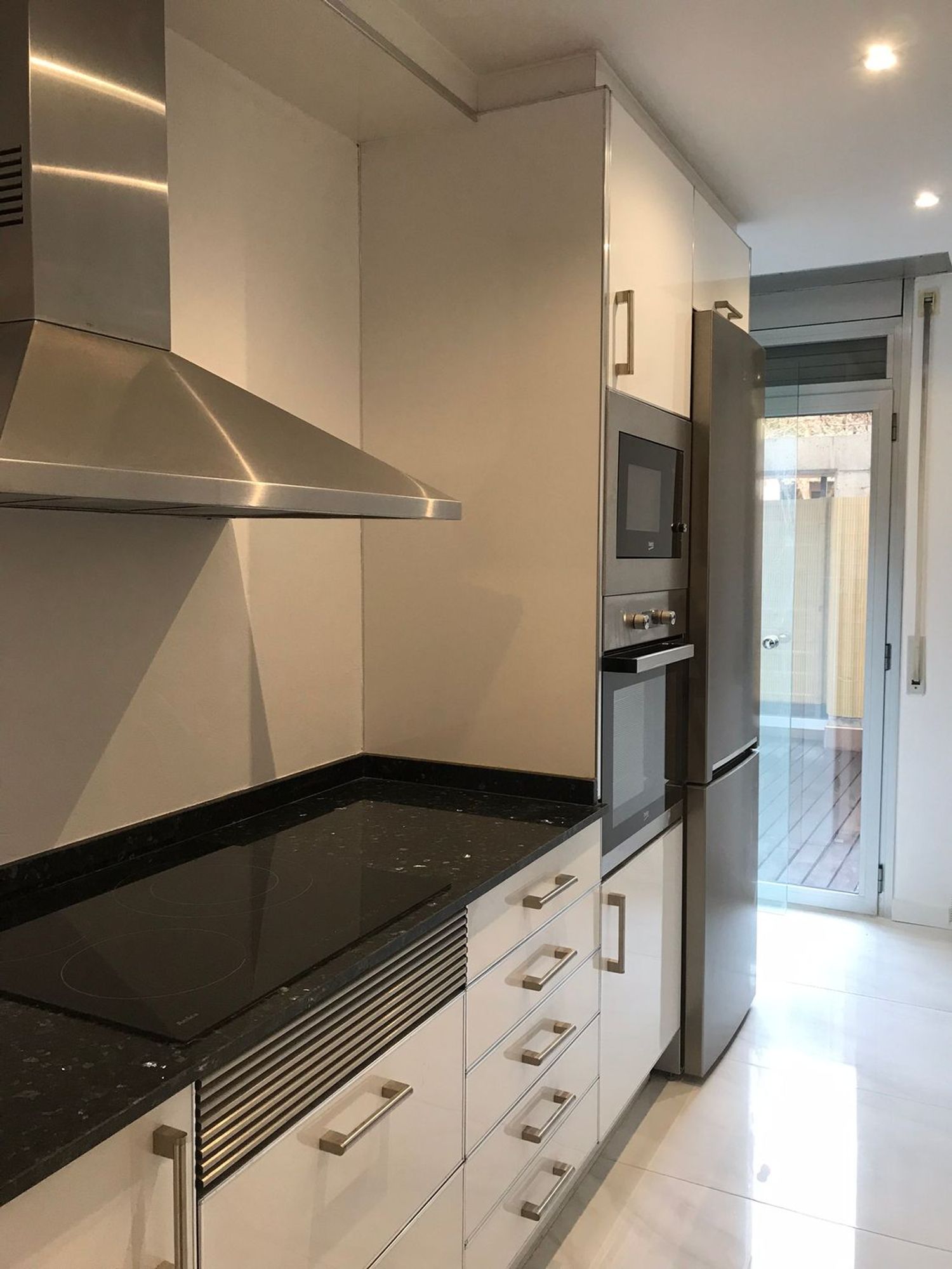 Dúplex en Barrio El Poblenou - Foto 9