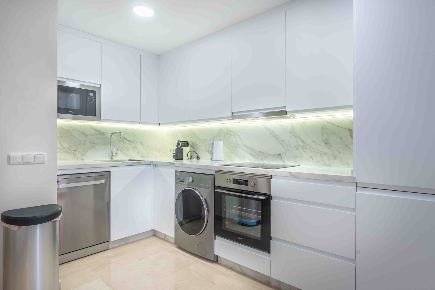 Piso en Urbanización Los pinos de aloha, 8 - Foto 7