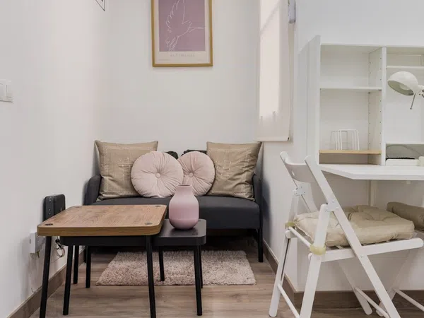 Piso en calle de la Cera, 57