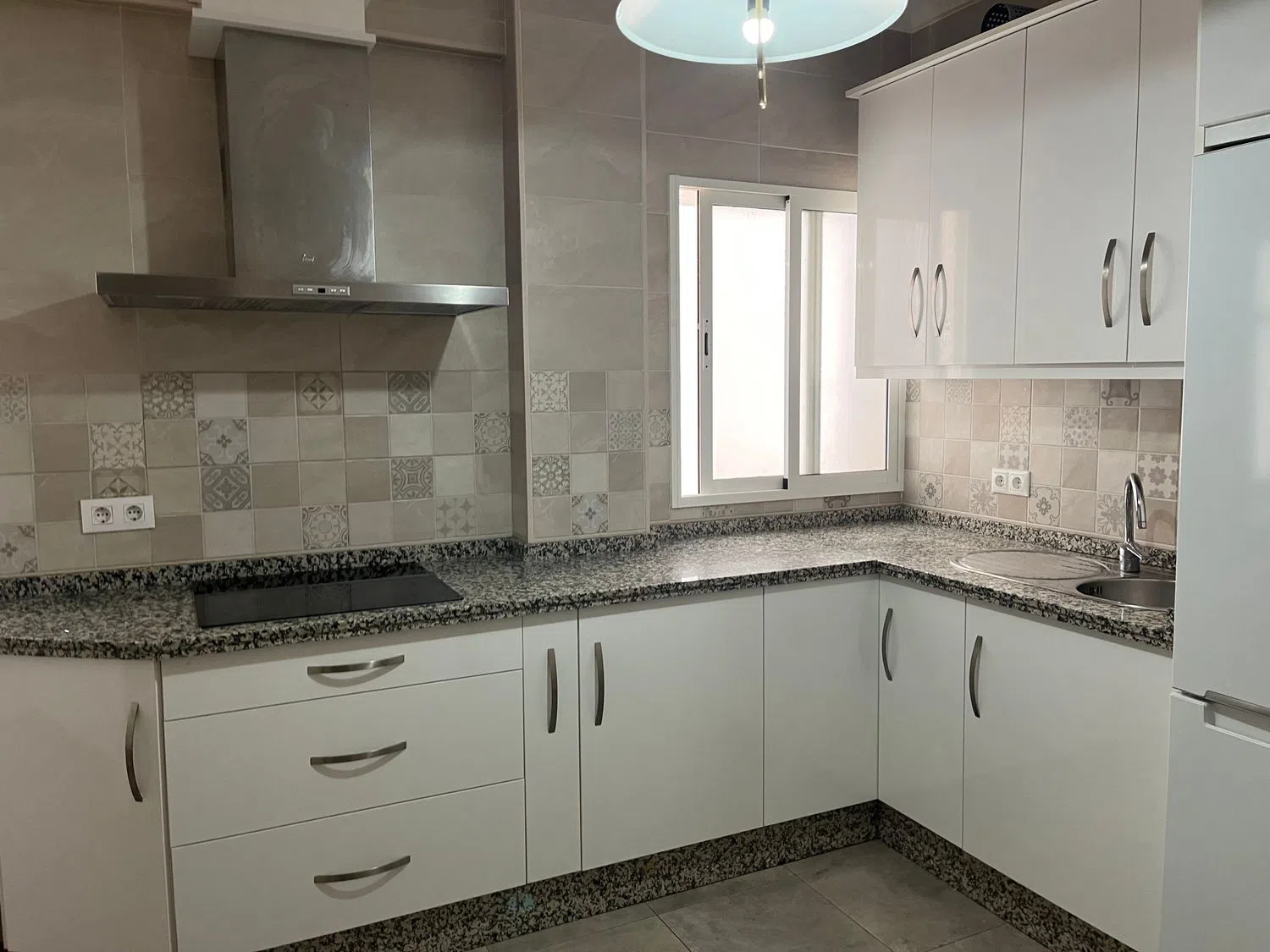 Piso en avenida de Hernán Cortés, 3 - Foto 3