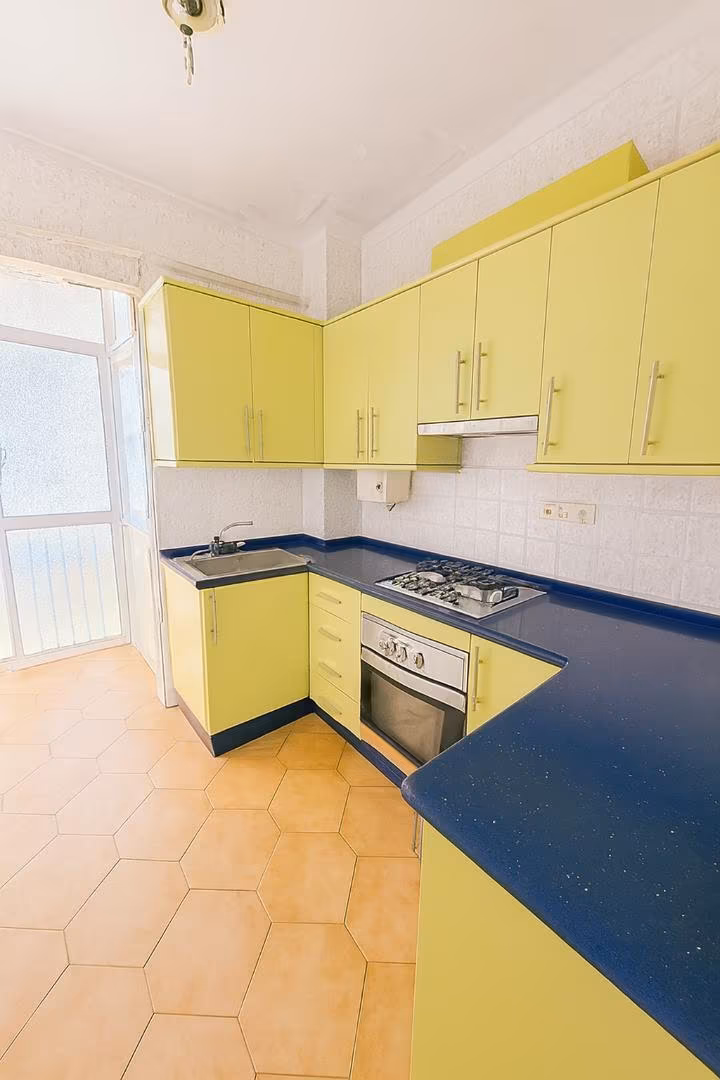 Piso en  Carrer de Molina de Segura 2 - Foto 6