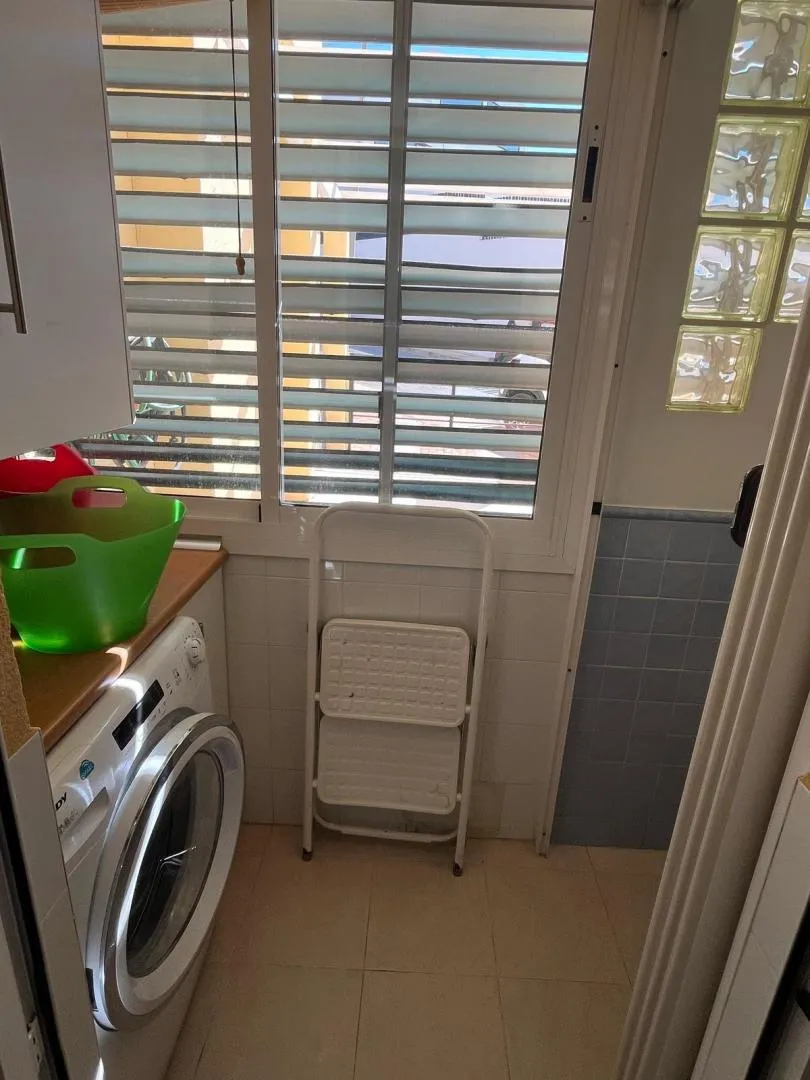 Casa adosada en  Calle Álamo del Higuerón 12 - Foto 5