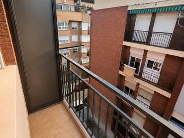 Piso en  Carrer de Méndez Núñez 36 - Foto 5