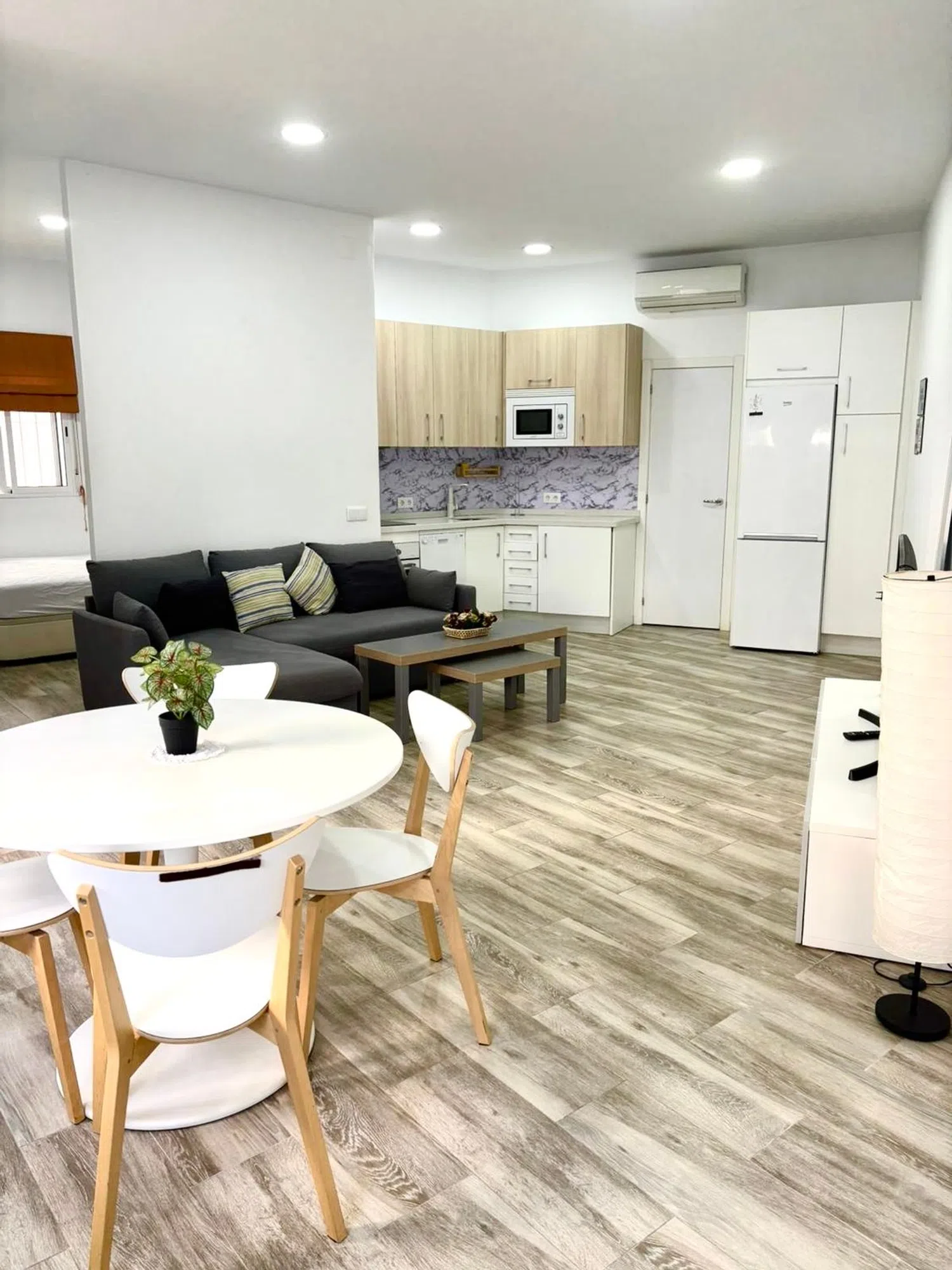 Estudio en calle Palma del Río, 22 - Foto 3