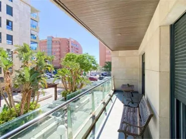 Piso en Paseo Marítimo - Foto 7