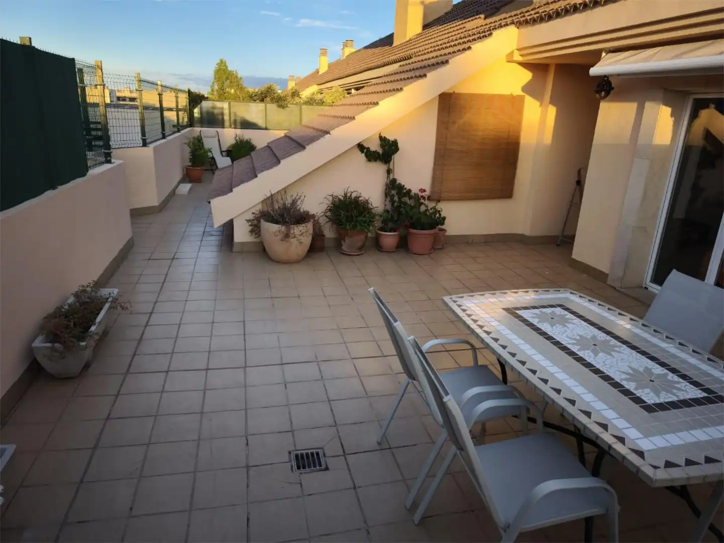 Piso en  Carrer de Josep d'Oleza 4 - Foto 2