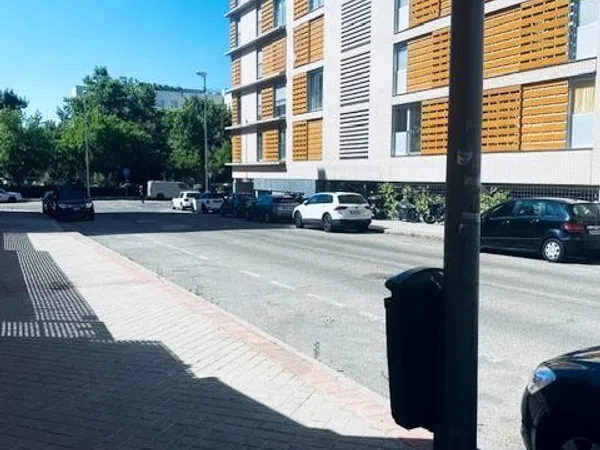 Ático en calle de Puente la Reina, 27