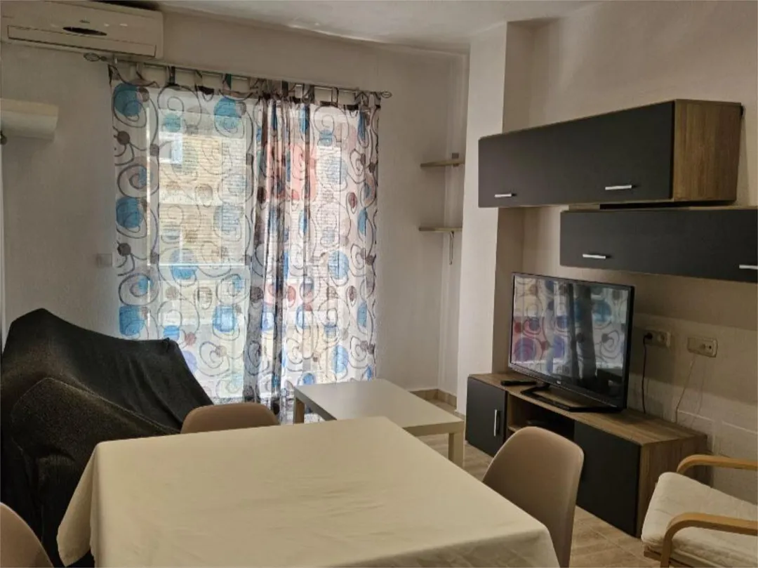 Piso en  Calle Mariano Ruiz Funes 9 - Foto 4