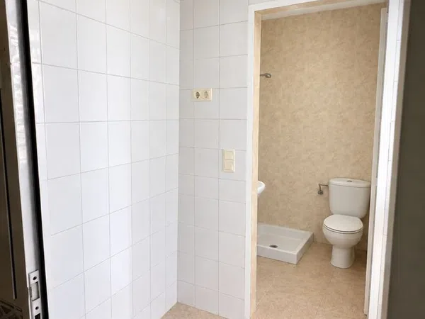 Chalet adosado en Calle los Rosales, 45, Los Peñascos-El Salero-Los Imbernones, Los Peñascos-El Salero-Los Imbernones - Foto 9
