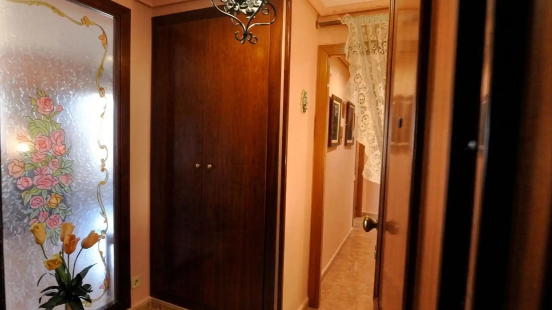 Piso en  Carrer de Carcaixent 4 - Foto 14