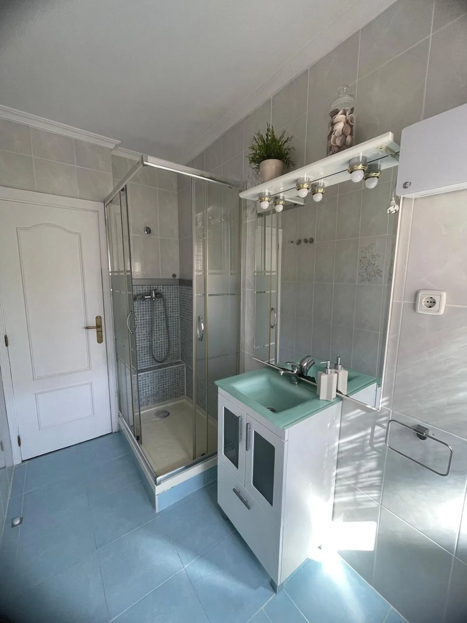 Piso en calle de Ramón Gómez de la Serna, 135 - Foto 17