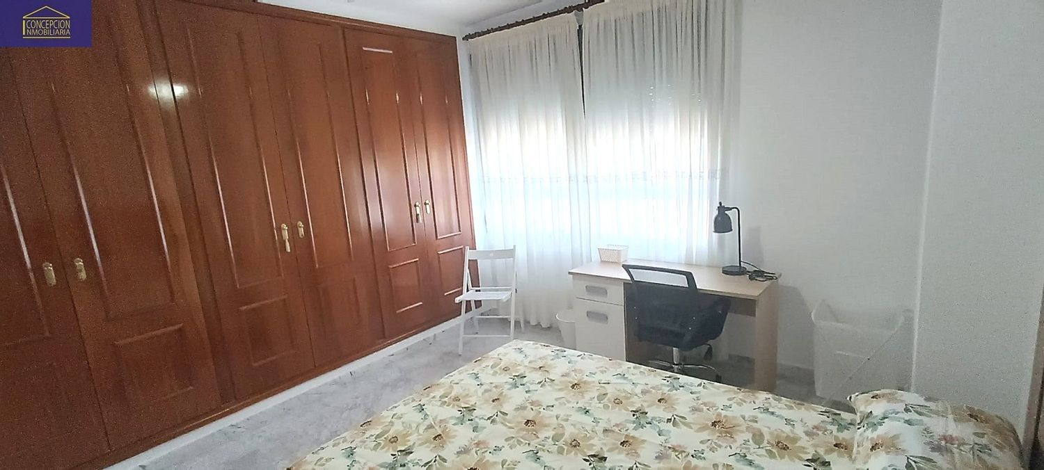 Piso en Ciudad Jardín - Foto 20