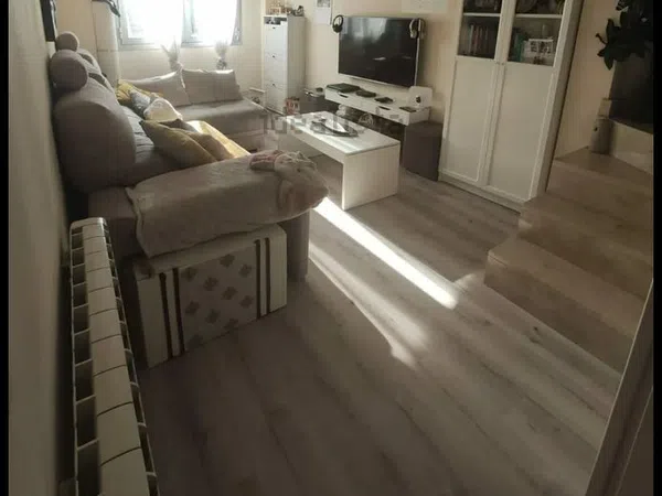 Dúplex en calle Sierra de Contraviesa, 1