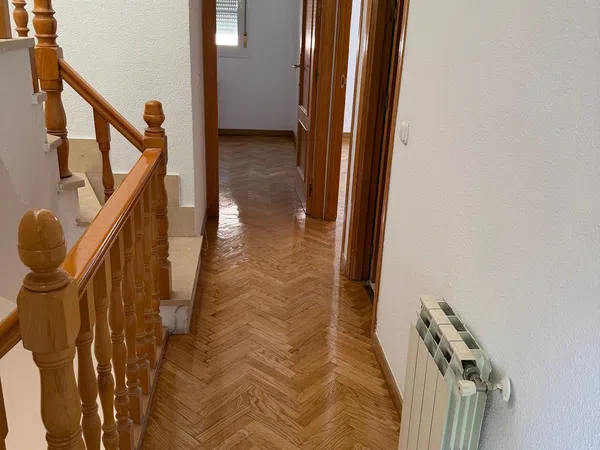 Chalet adosado en Calle Valle de Cardos, Valdezarza - Foto 23