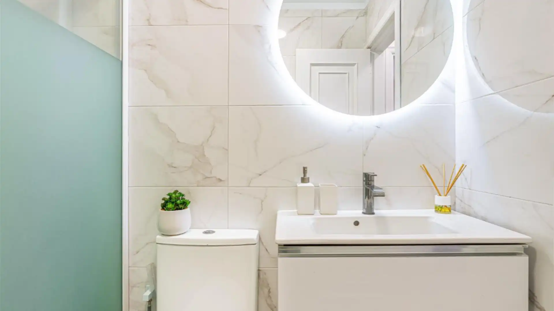 Casa adosada en  Calle Armiche 28 - Foto 10