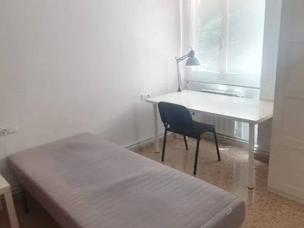 Piso en Calle de Peris Brell, 69, Ciutat Jardí - Foto 5